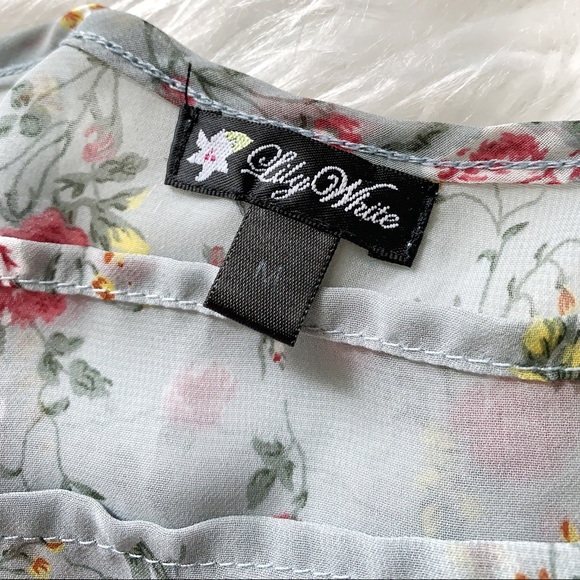 🌀Lily White Cami🌀 - Picture 6 of 6